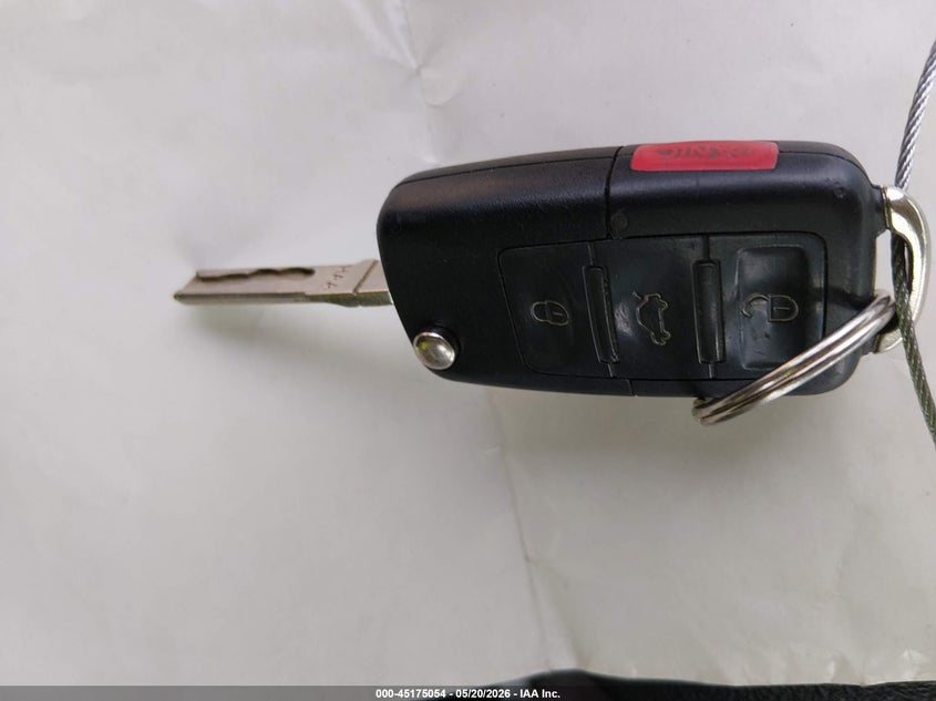 2006 Volkswagen New Beetle 2.5/2.5 (A6) VIN: 3VWSW31C96M407514 Lot: 45175054
