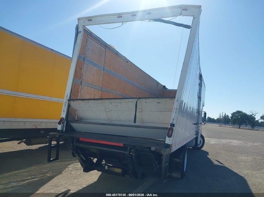 2020 FREIGHTLINER M2 106 auction photo 6