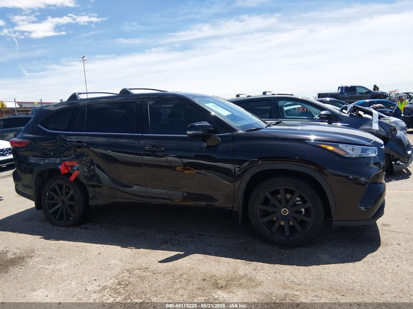 VIN 5TDBZRBH8LS021086 2020 TOYOTA HIGHLANDER LE