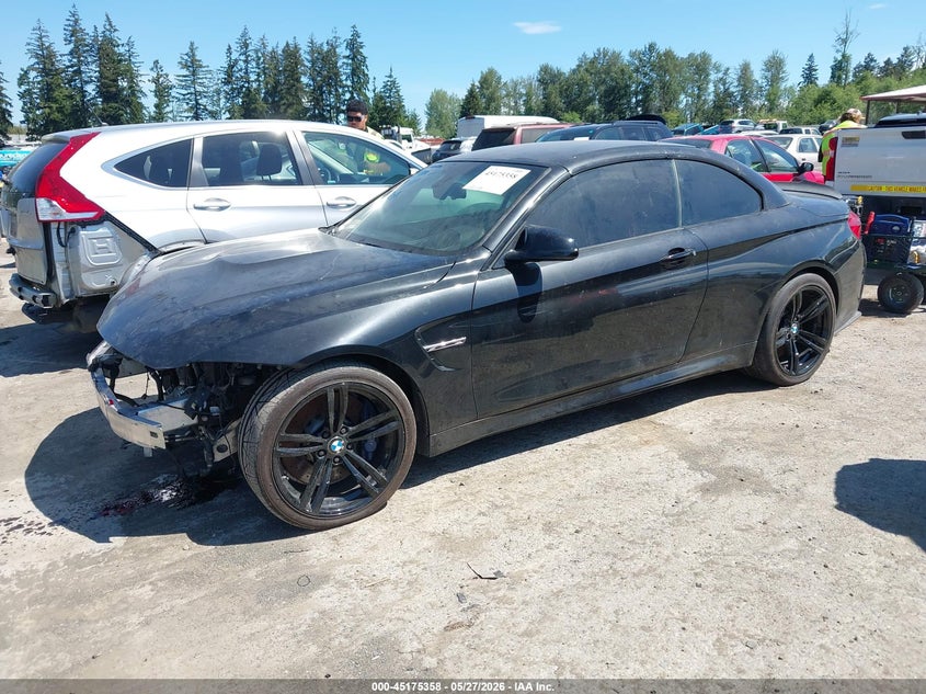 2016 BMW M4 auction photo 2