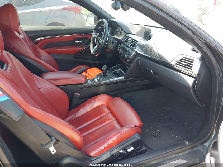 2016 BMW M4 auction photo 5