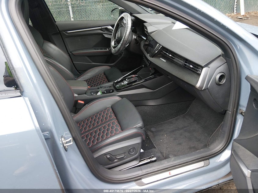 2024 AUDI RS 3 TFSI QUATTRO S TRONIC — Фото 5
