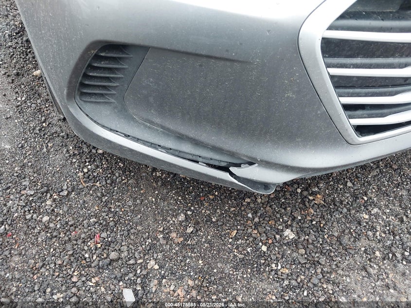 2018 HYUNDAI ELANTRA auction photo 6