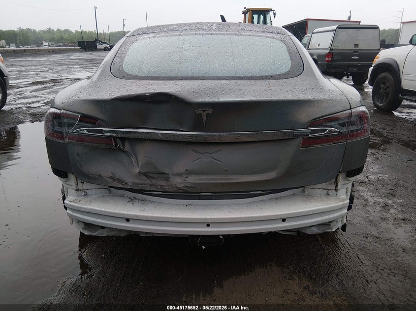 2020 TESLA MODEL S auction photo 6