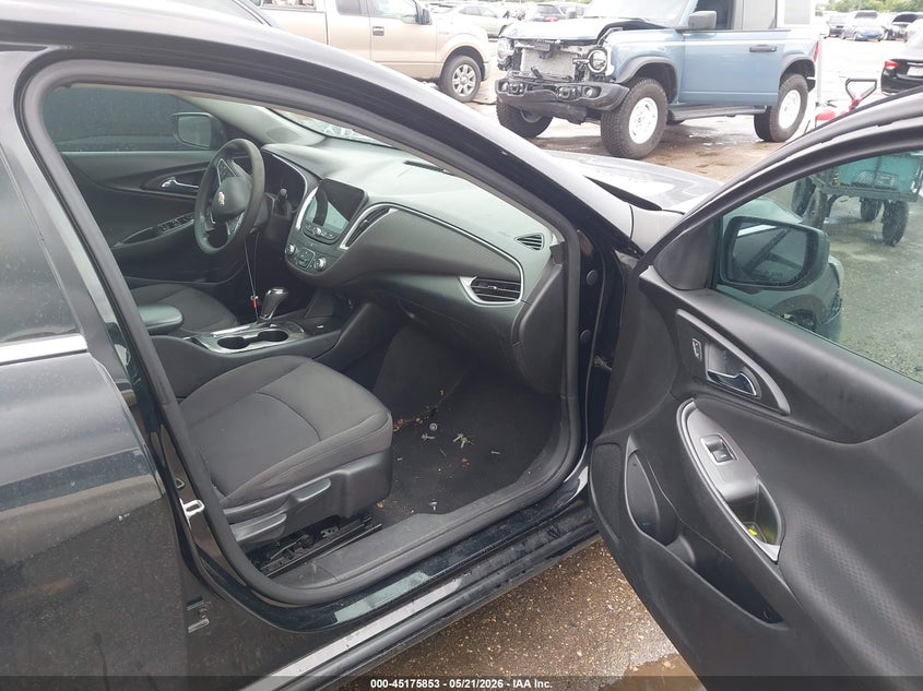 2019 CHEVROLET MALIBU auction photo 5