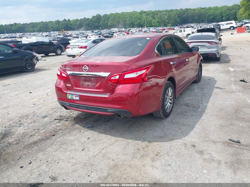 2017 NISSAN ALTIMA auction photo 4