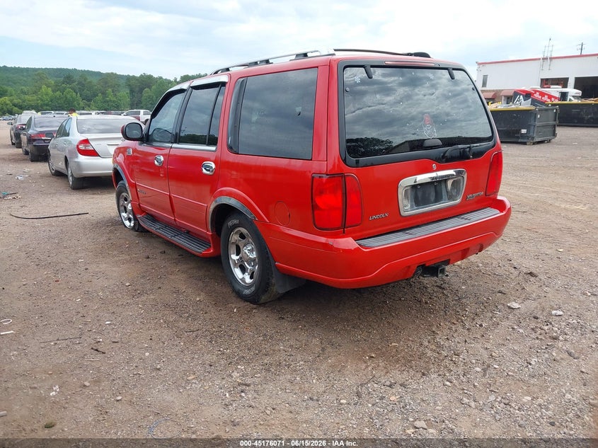 2000 LINCOLN NAVIGATOR SPORT UTILITY VEHICLE 5.4L V-8 DOHC, 300HP