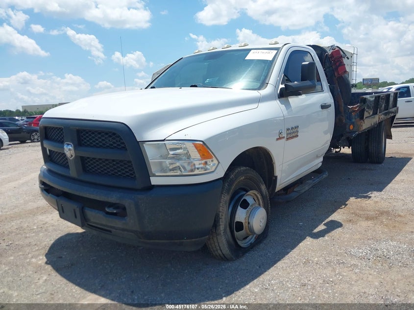 2014 RAM 3500 CHASSIS auction photo 2