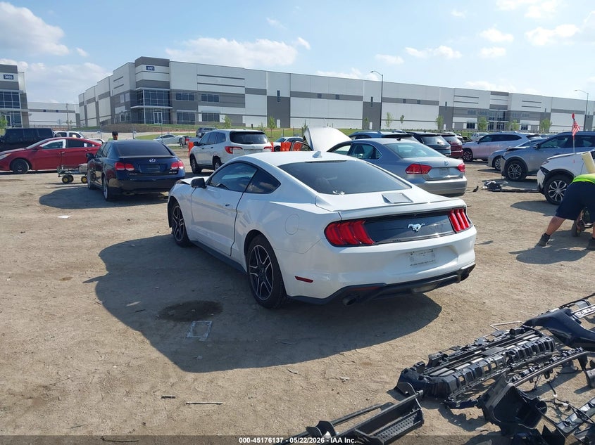 2021 FORD MUSTANG auction photo 3
