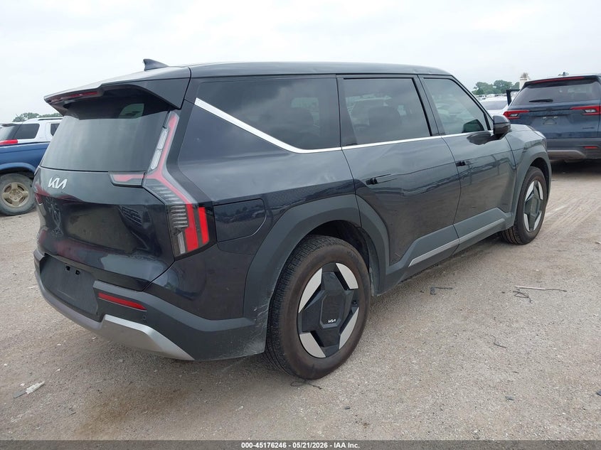 2026 KIA EV9 auction photo 4
