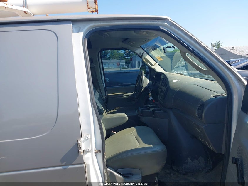 2008 FORD E-150 auction photo 5