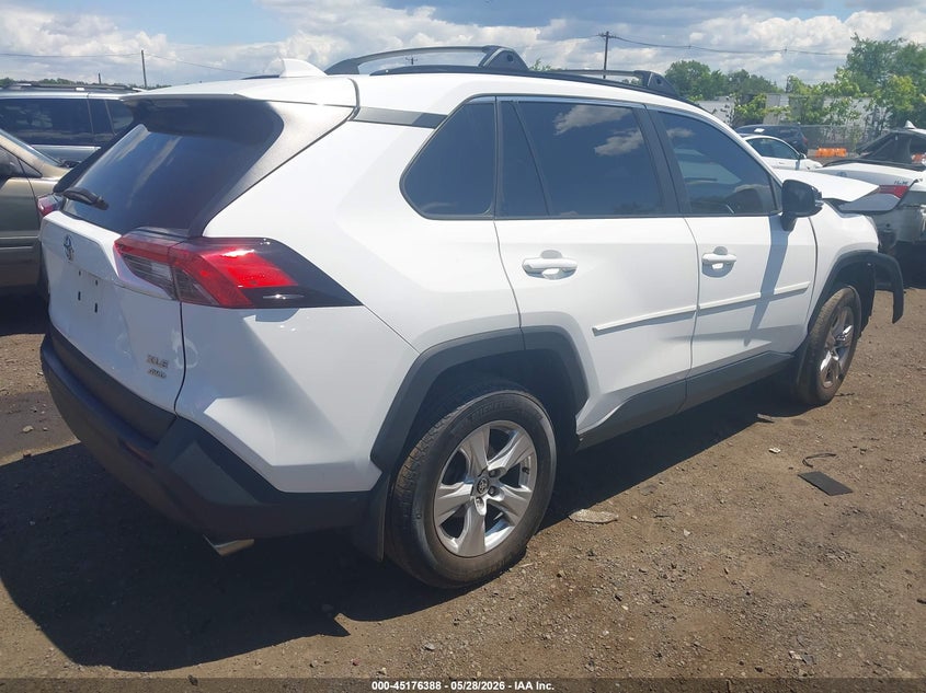 2023 TOYOTA RAV4 auction photo 4
