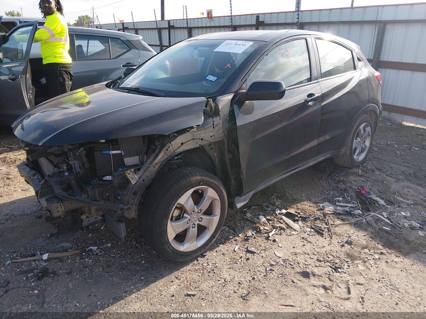 3CZRU5H30NM703572 2022 Honda Hr-V 2wd Lx photo 1