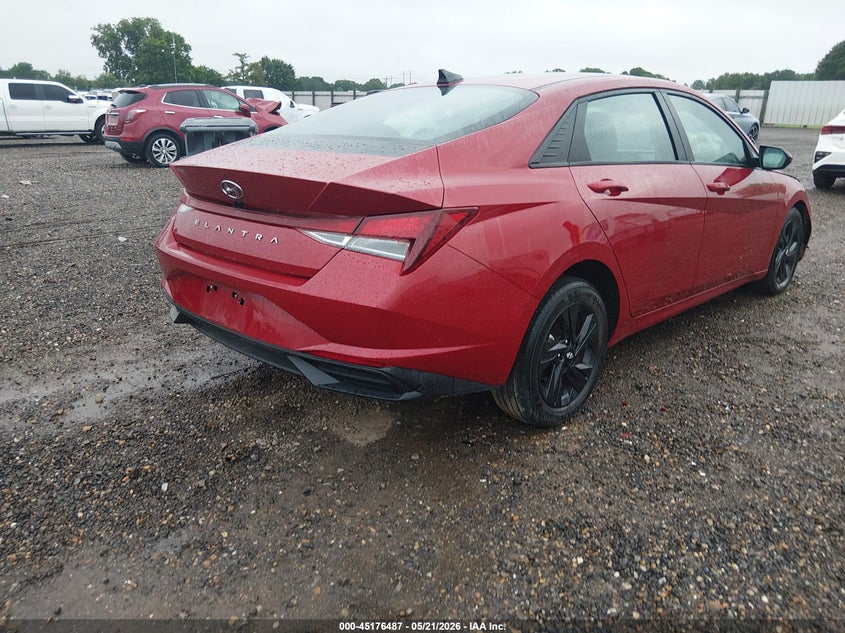 2023 HYUNDAI ELANTRA auction photo 4