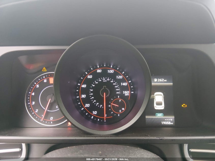 2023 HYUNDAI ELANTRA auction photo 7