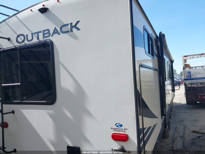 2021 KEYSTONE OTHER (VIN: 4YDT34026MB450160