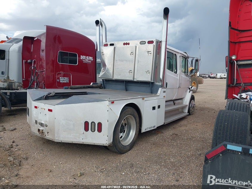 1998 FREIGHTLINER MEDIUM CONVENTIONAL auction photo 4