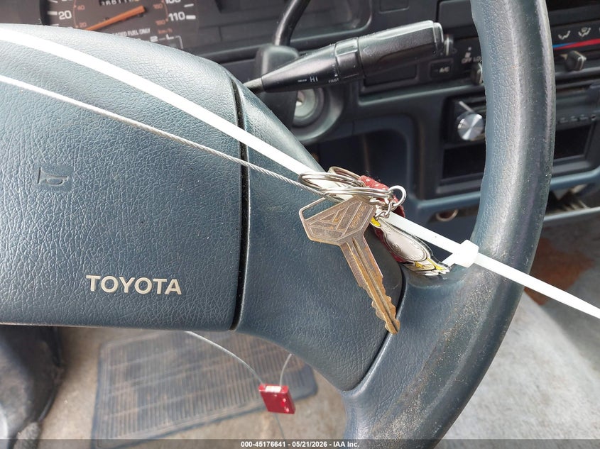 1991 Toyota Pickup 1/2 Ton Ex Lng Whlbse Dlx VIN: JT4RN93P8M5040857 Lot: 45176641