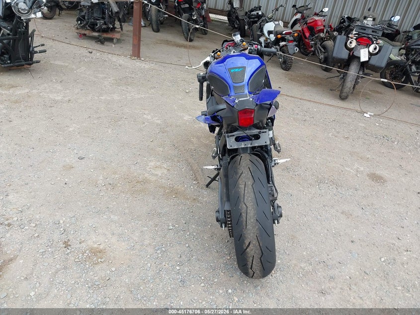 2025 YAMAHA YZFR7 auction photo 6