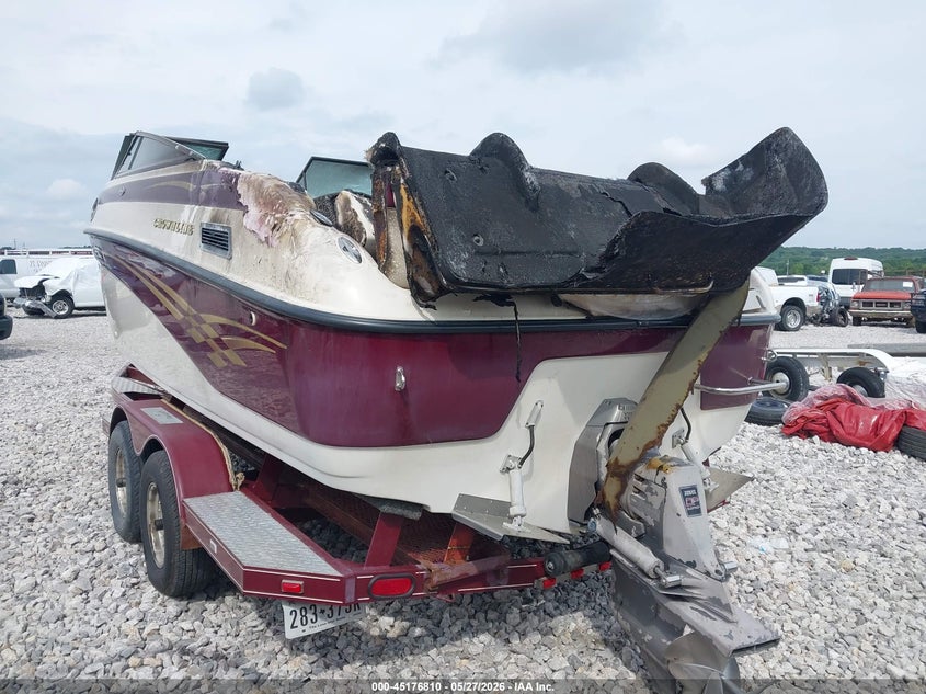 2001 CROWNLINE OTHER auction photo 3