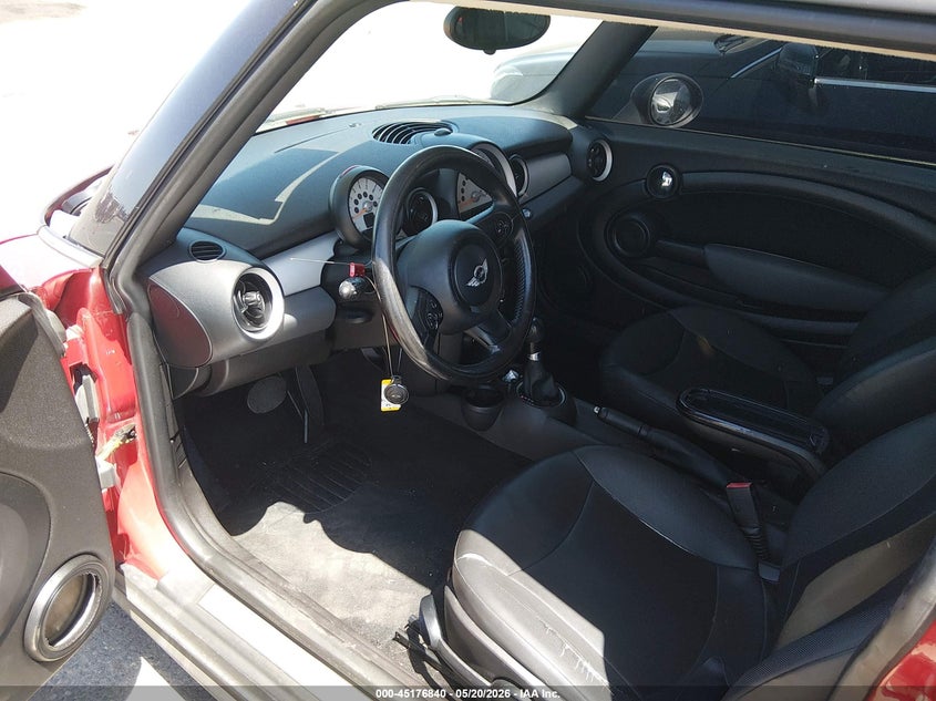 2011 Mini Cooper 1.6 Red Lot 111045176840 Vin WMWSU3C57BT097427