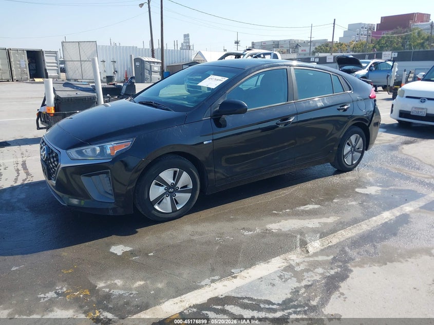 KMHC65LC4LU239137 2020 Hyundai Ioniq Hybrid Blue photo 1