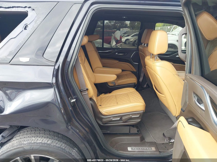 2024 CADILLAC ESCALADE auction photo 8