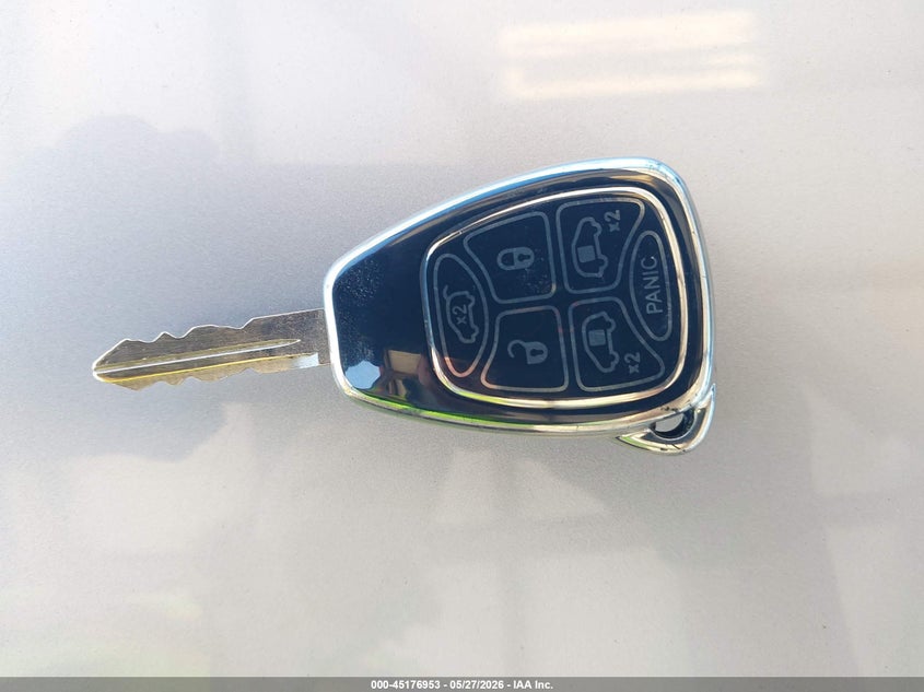 2005 Chrysler Town & Country Lx VIN: 2C4GP44R75R472347 Lot: 45176953