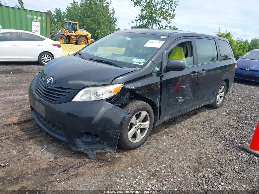 5TDZK3DC5ES493816 2014 Toyota Sienna L V6 7 Passenger photo 1