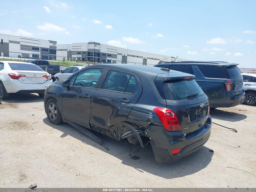 2020 CHEVROLET TRAX auction photo 3