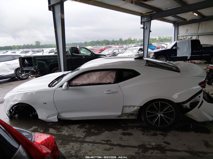 VIN 1G1FD1RX2K0129325 2019 CHEVROLET CAMARO 2LT