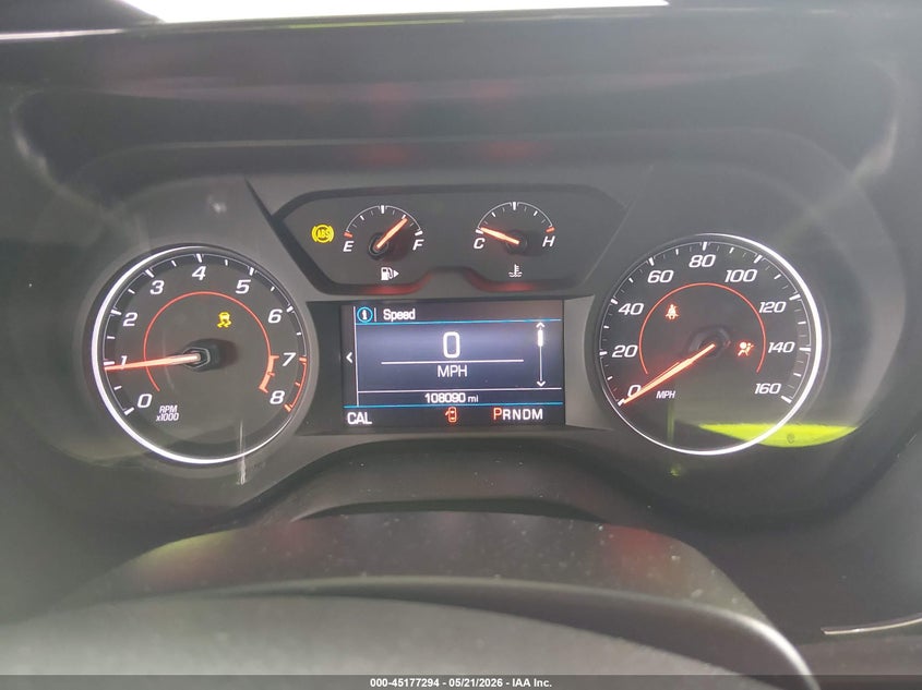 VIN 1G1FD1RX2K0129325 2019 CHEVROLET CAMARO 2LT
