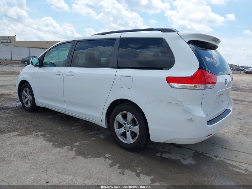 Vin: 5tdkk3dcxds314329, lot: 45675158, toyota sienna le v6 8 passenger 20133