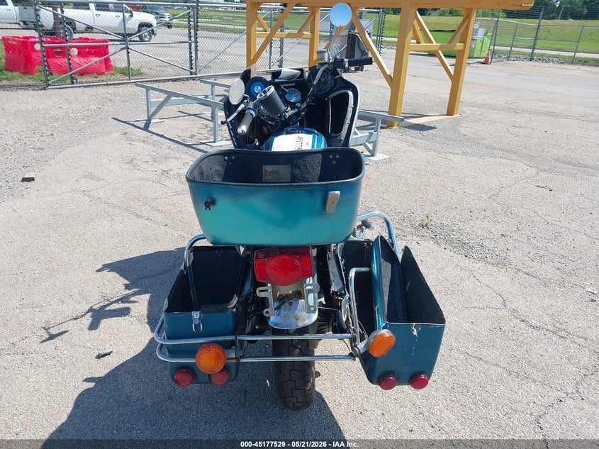 1975 HONDA GL1100 auction photo 6