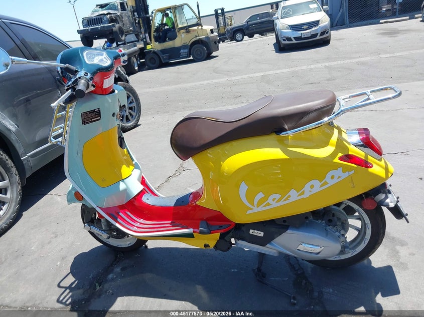 2022 Vespa Primavera/Sprint 150 VIN: ZAPM818G4N5905805 Lot: 45177573