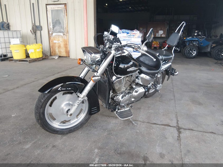 2009 HONDA VTX MOTO 2