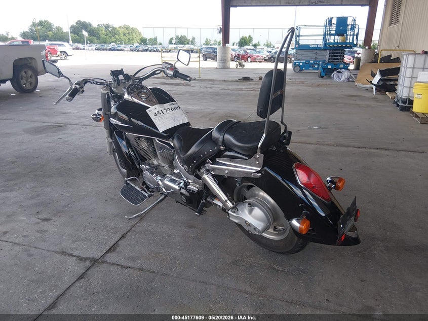 2009 HONDA VTX MOTO 2