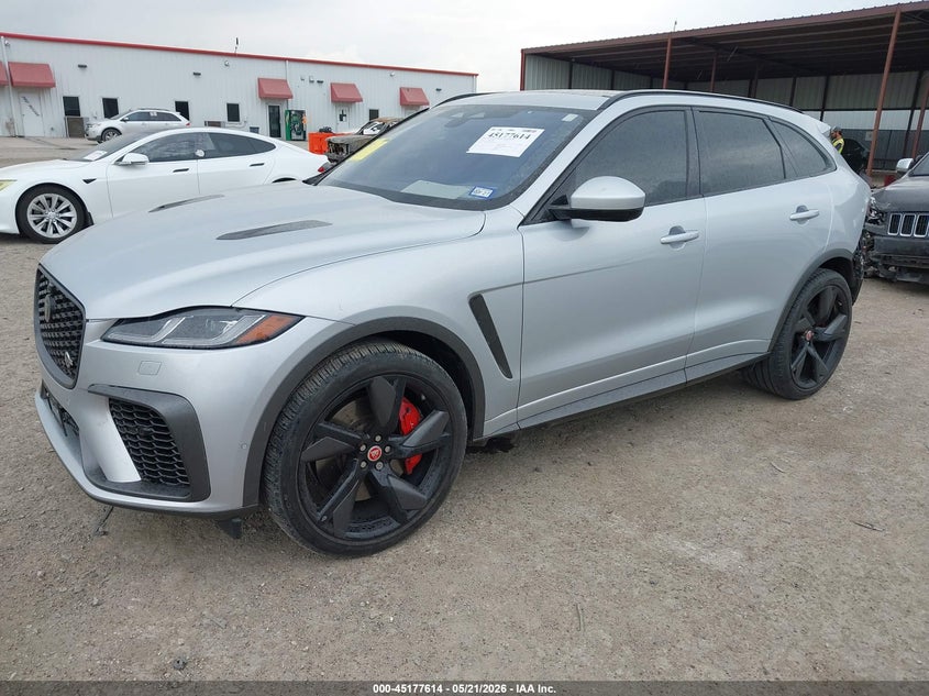 Vin: sadcz2ee7ma688828, lot: 45675300, jaguar f-pace svr p550 awd automatic 20212