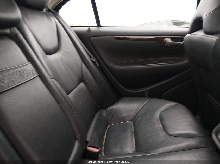 2007 Volvo S60 2.5T VIN: YV1RH592572609661 Lot: 45177671