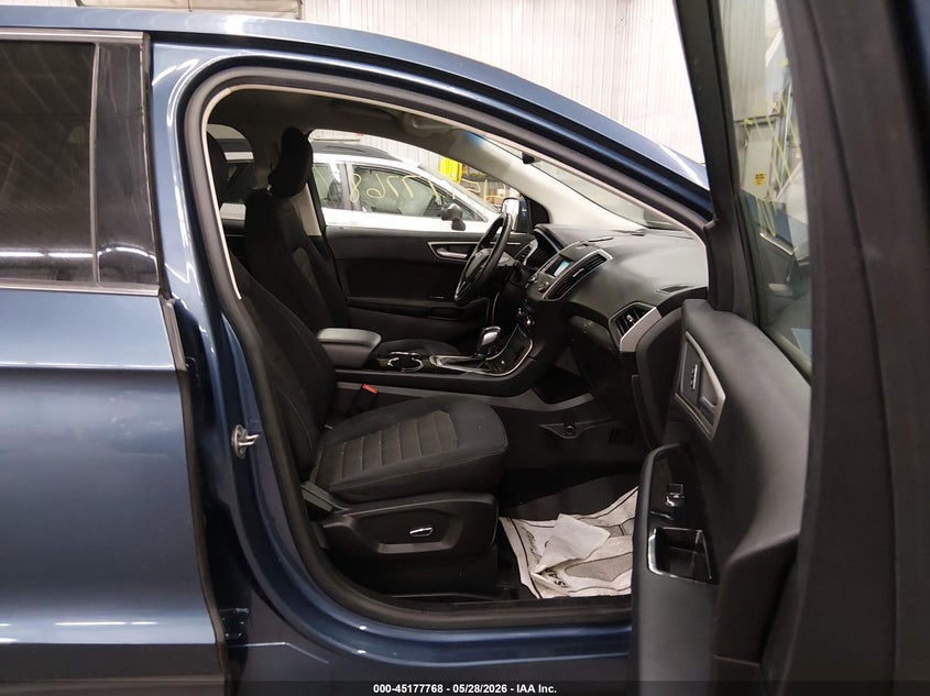 2018 FORD EDGE auction photo 5