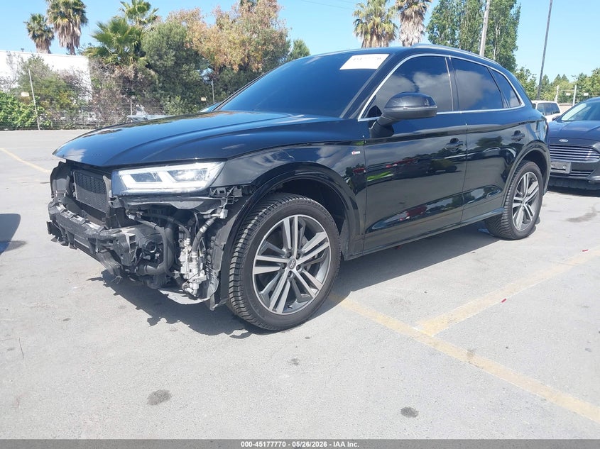 2020 AUDI Q5 PREMIUM PLUS 55 TFSI E QUATTRO S TRONIC — Photo 2