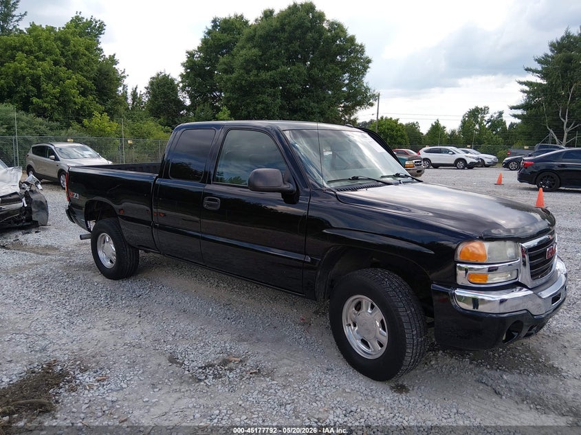 2003 GMC Sierra  Slt