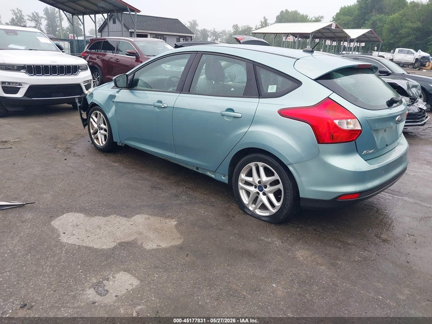 Vin: 1fahp3k20cl253925, lot: 45675517, ford focus se 20123