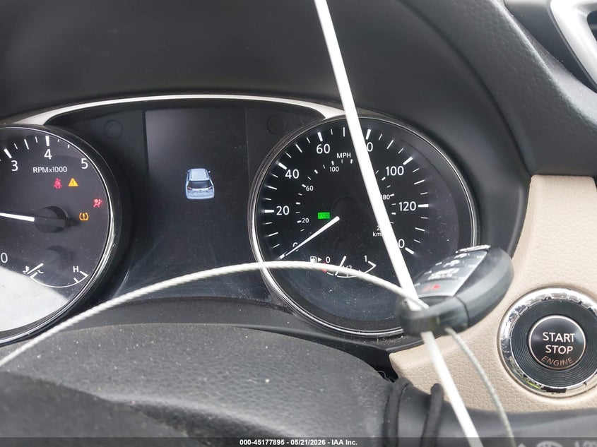 2016 NISSAN ROGUE S/SL/SV — Фото 11