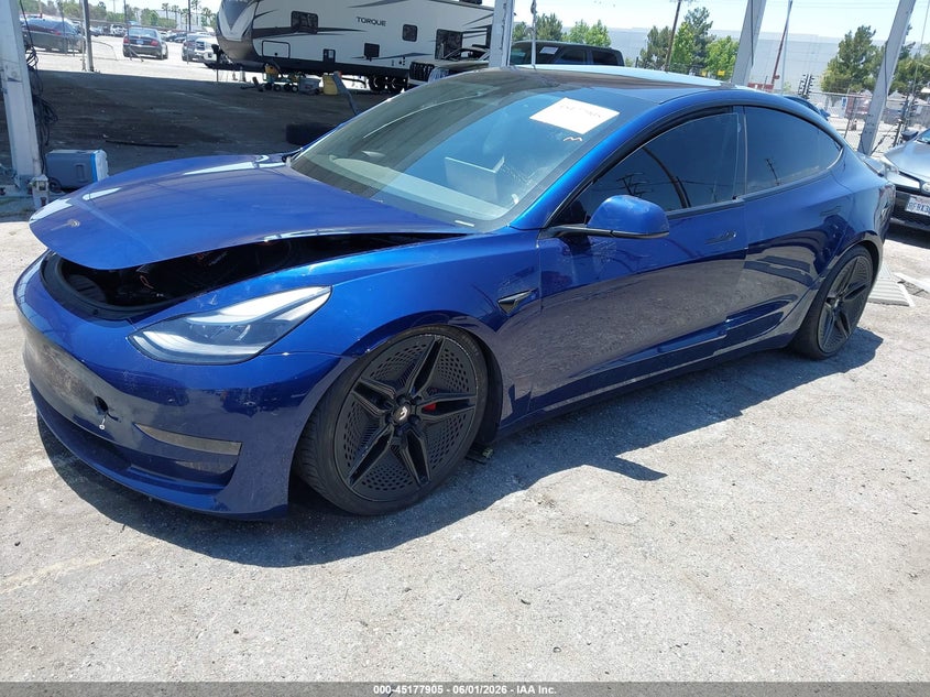 Vin: 5yj3e1ea9nf373729, lot: 45675592, tesla model 3 rear-wheel drive 20222