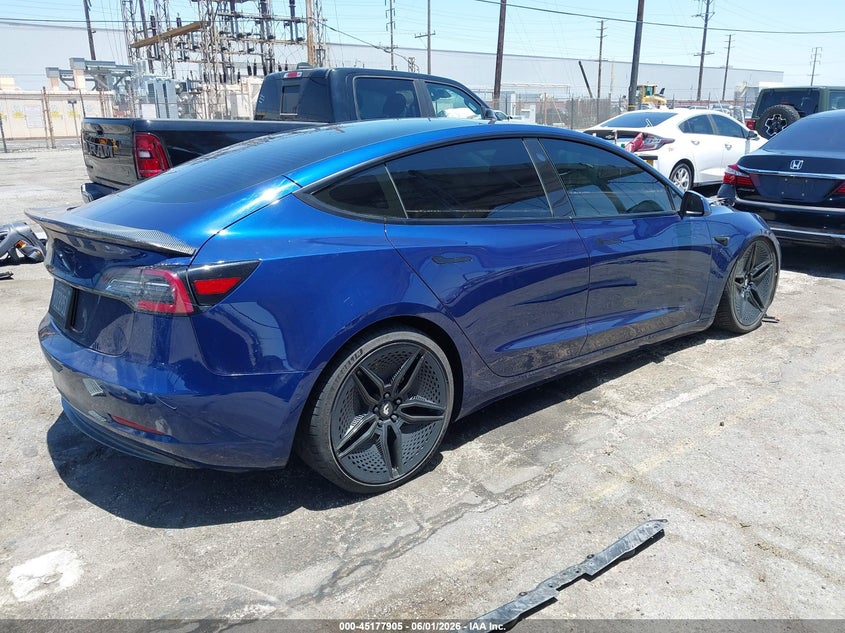 Vin: 5yj3e1ea9nf373729, lot: 45675592, tesla model 3 rear-wheel drive 20224