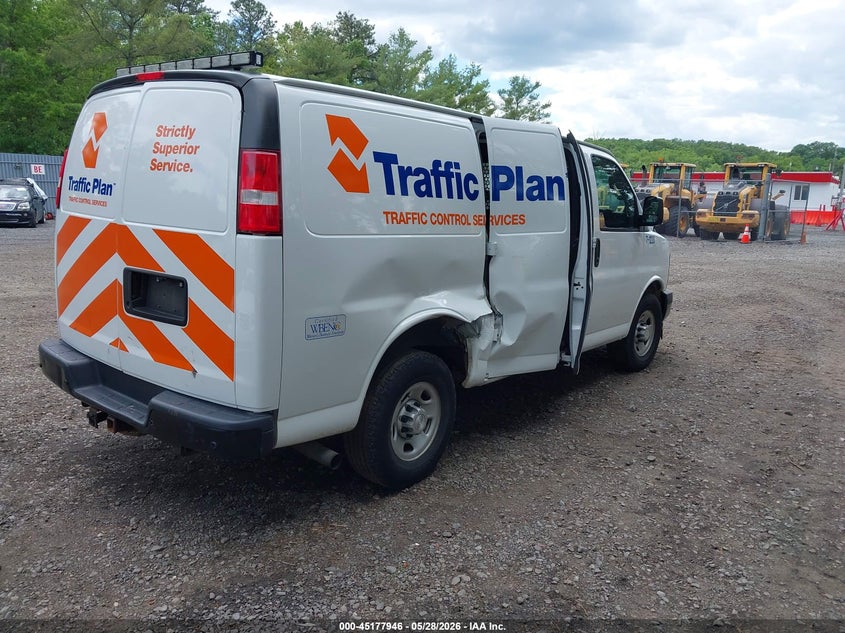 Vin: 1gcwgaff8h1352871, lot: 45675632, chevrolet express 2500 work van 20174