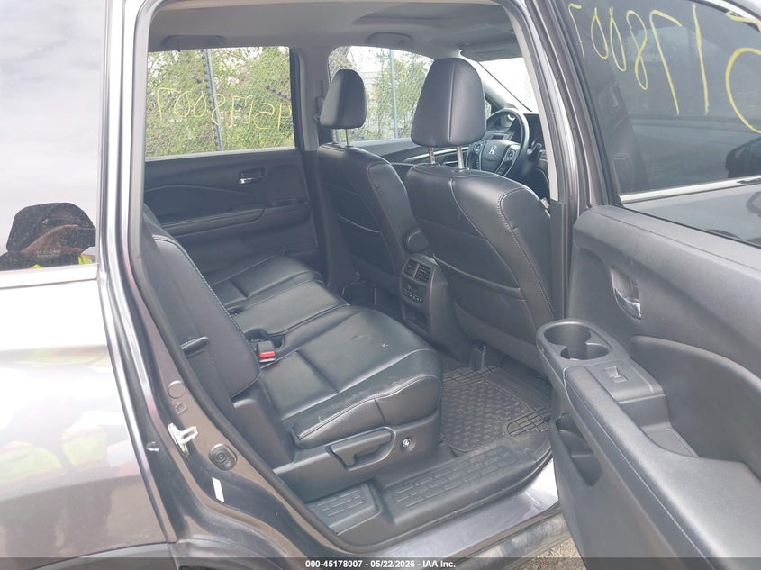 2016 HONDA PILOT auction photo 8