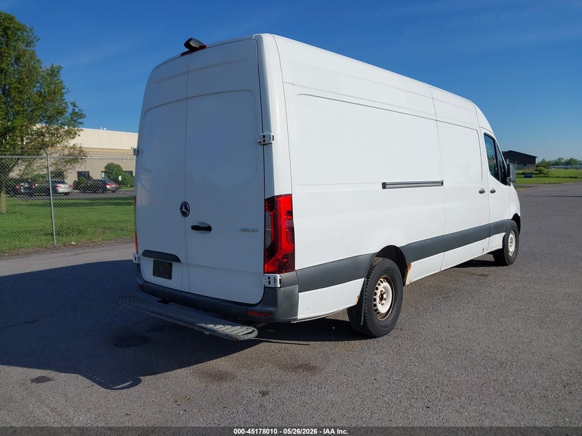 2019 MERCEDES-BENZ SPRINTER 2500 auction photo 4