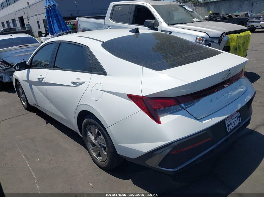VIN KMHLL4DG4SU862065 2025 HYUNDAI ELANTRA SE